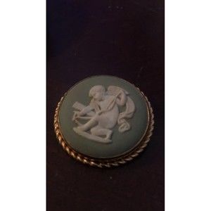 Vintage Wedgwood Van Dell 12Kgf green Jasperware Tone Brooch/Pendant England